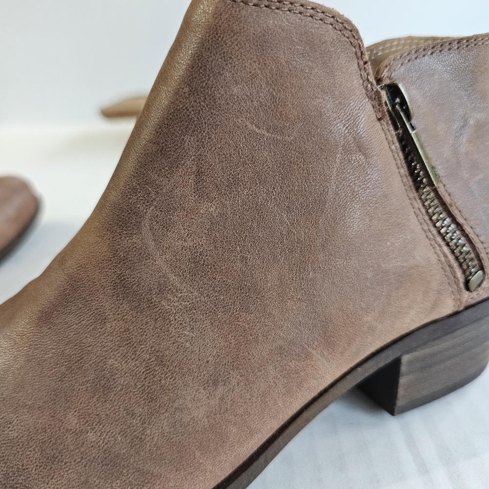Lucky Brand Burklee booties size 6.5 brown leather zipper sides stacked heel NWT - Picture 15 of 15